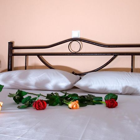Christina Apartments Pánormos 외부 사진