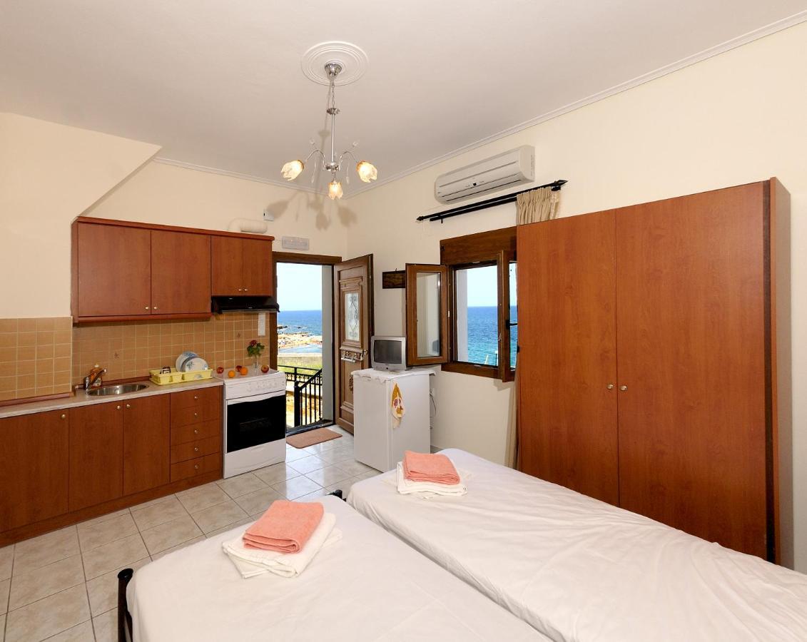Christina Apartments Pánormos 외부 사진