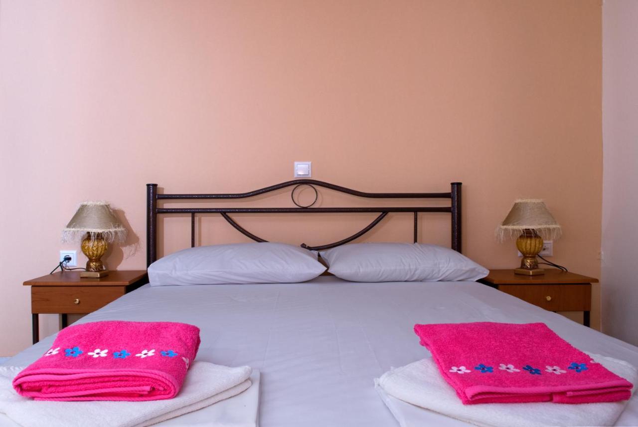 Christina Apartments Pánormos 외부 사진